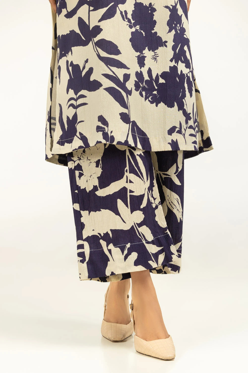 Classic Unstitched Ensemble